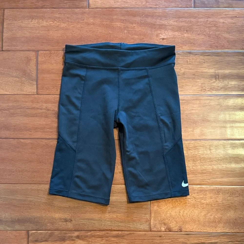 Girls Nike Black Performance Shorts Size Large